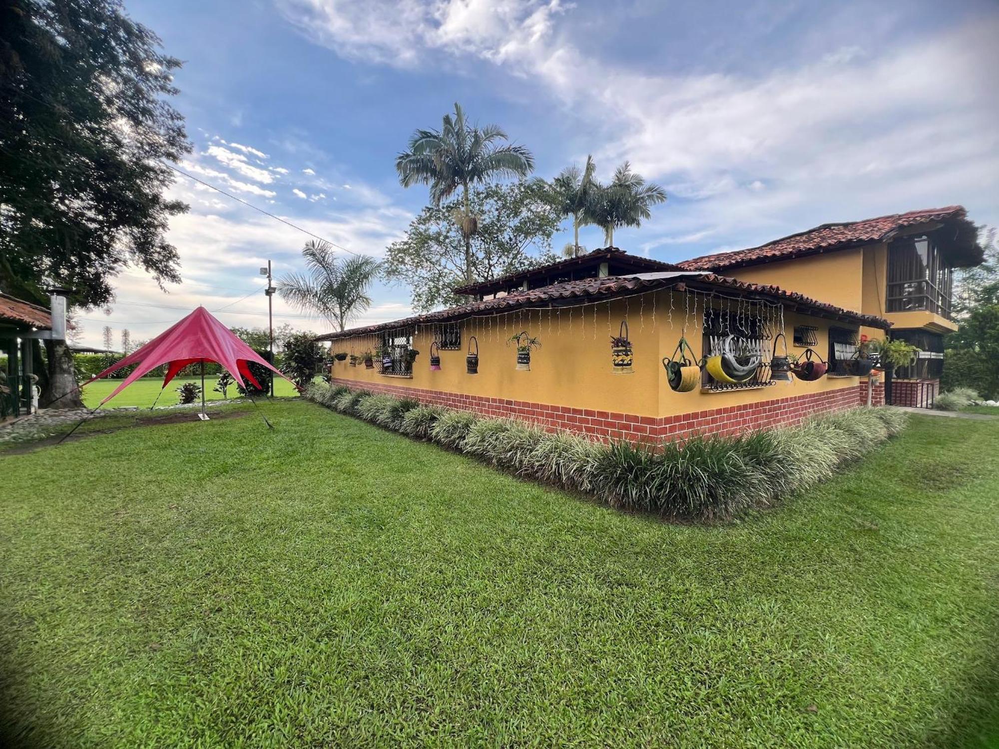 Villa Alejandra Del Quindio Calarca Luaran gambar