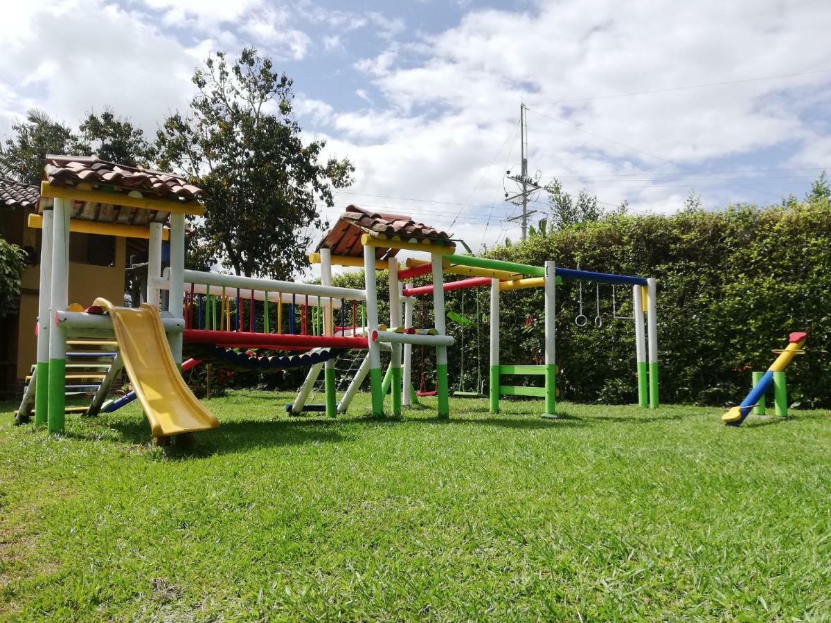 Villa Alejandra Del Quindio Calarca Luaran gambar